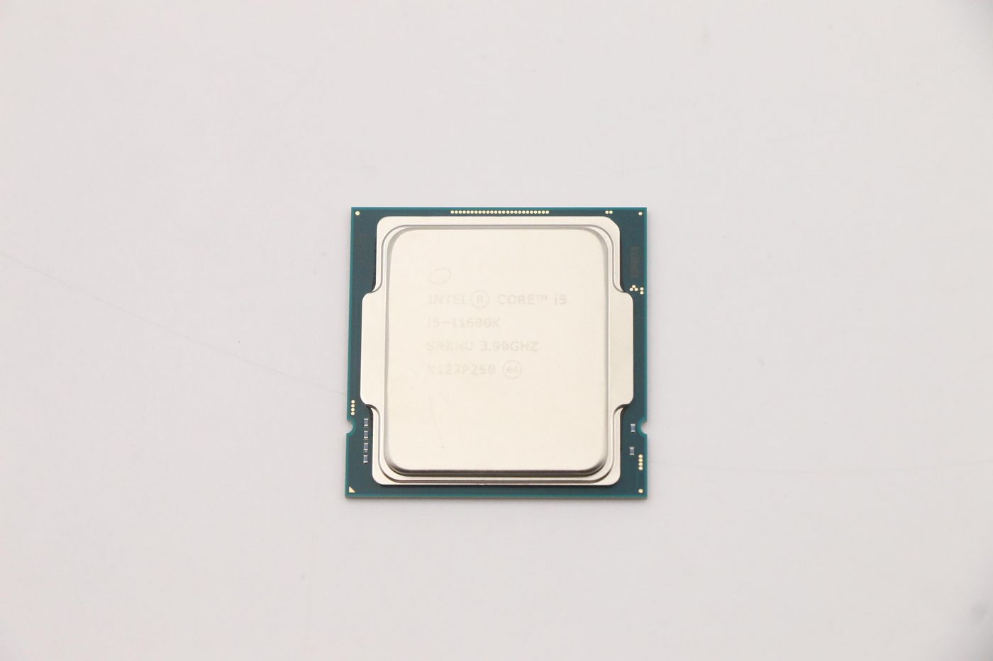 Lenovo Inel Core i5-11600K 6-Core