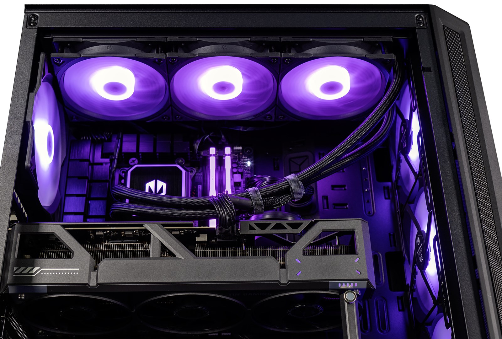 ACN Actina 5901443414643 PC AMD Ryzenâ„¢ 7 7800X3D 32 GB DDR5-SDRAM 2 TB SSD AMD Radeon RX 9070 XT Midi Tower Black