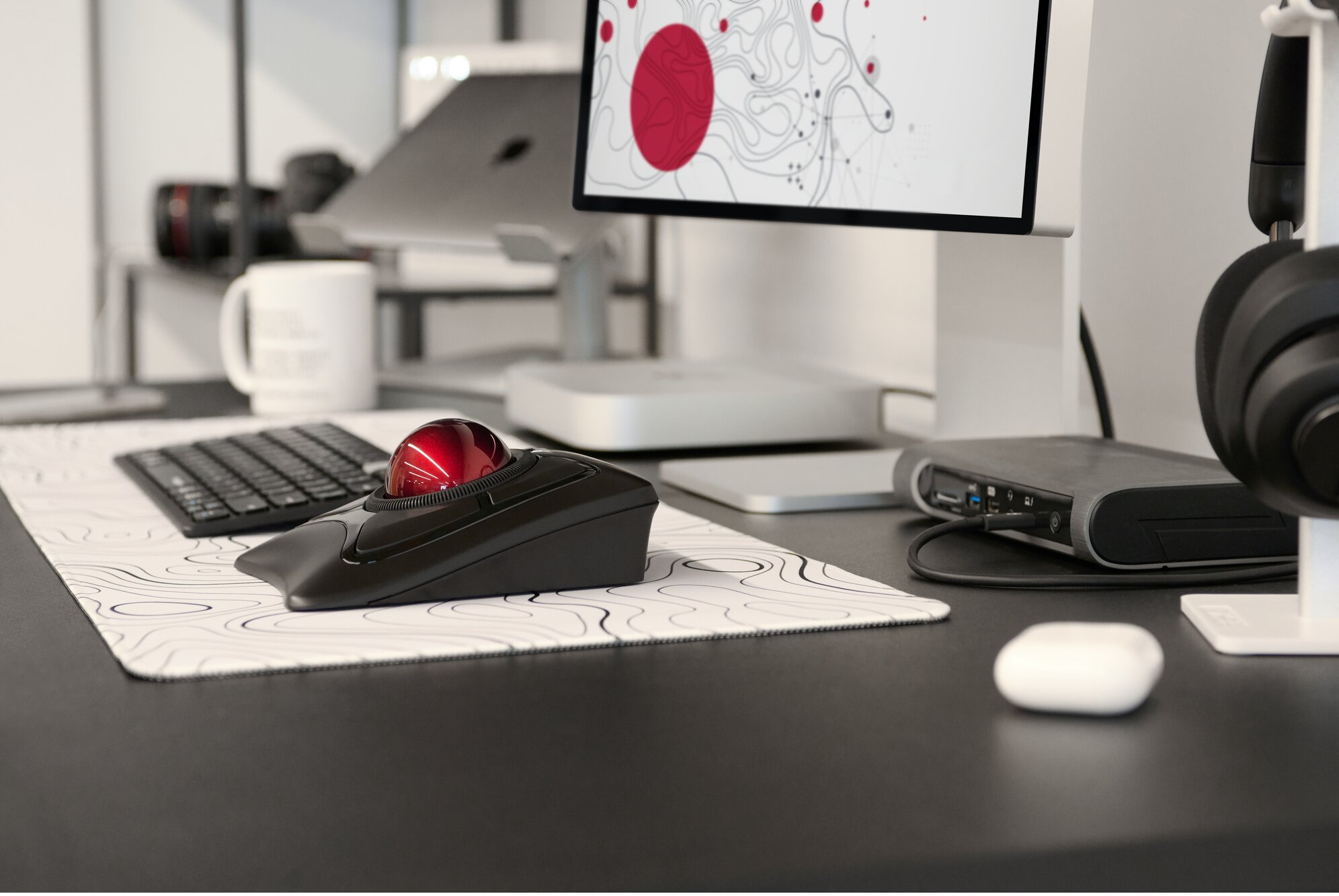 Kensington Multi-Device Dual Wireless Compact Keyboard