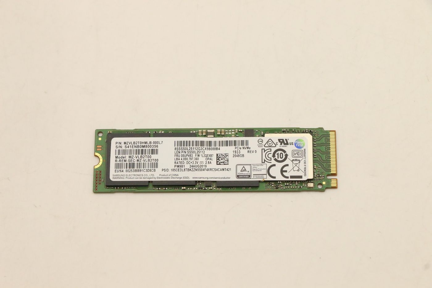 Lenovo 2048G M.2 PCIe SSD Gen3x4