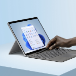 Microsoft Surface Pro Signature Keyboard Platine Microsoft Cover port QWERTZ Suisse