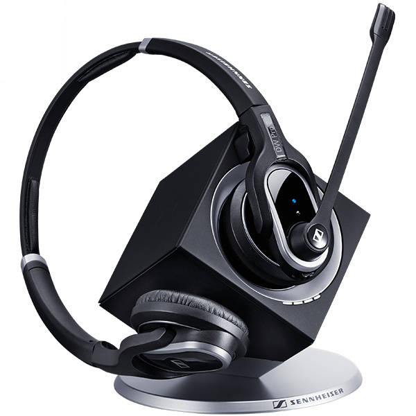 apple over ear noise cancelling headphones
