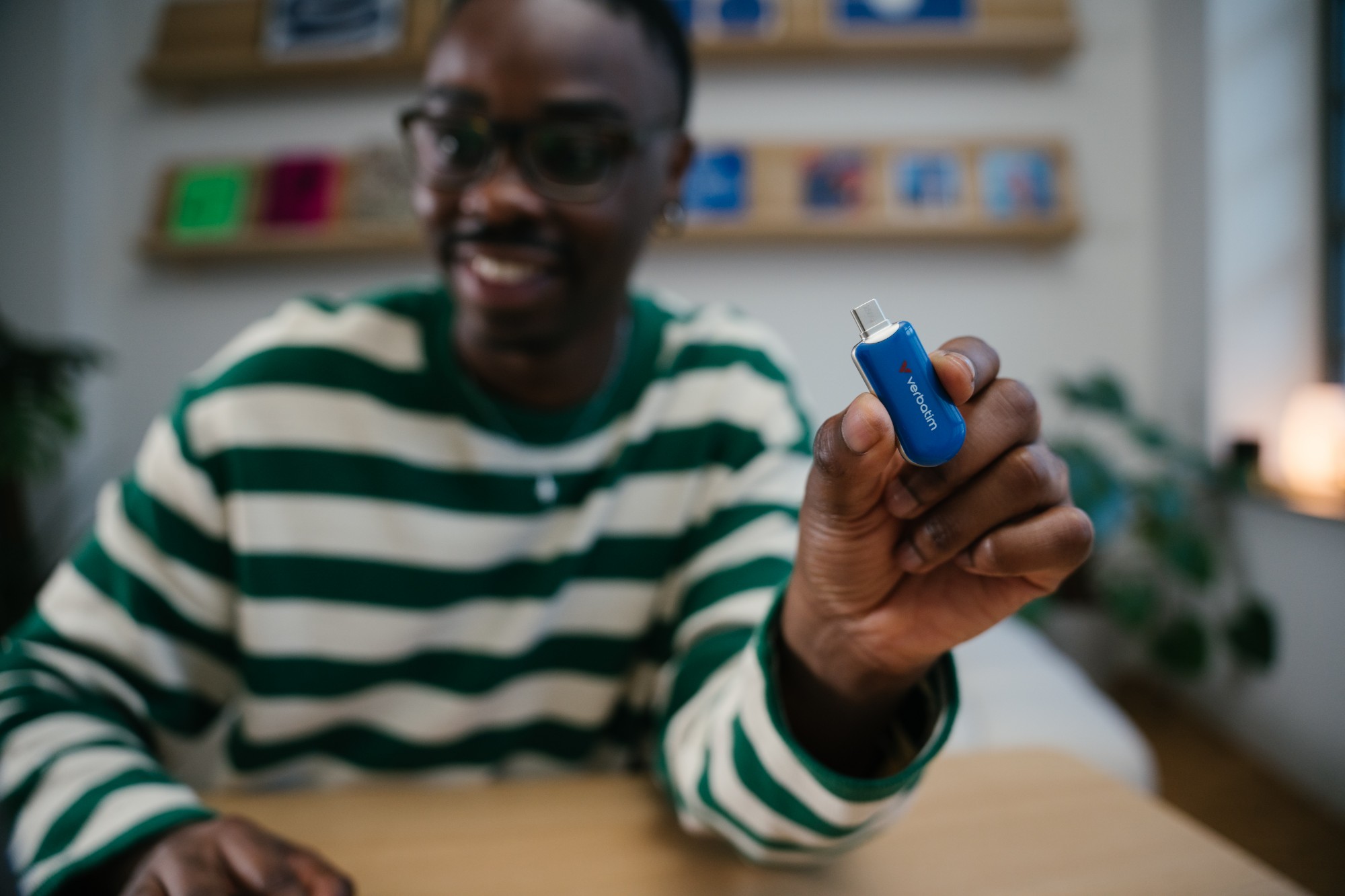 Verbatim Plectra USB-C Flash Drive Blue 256GB
