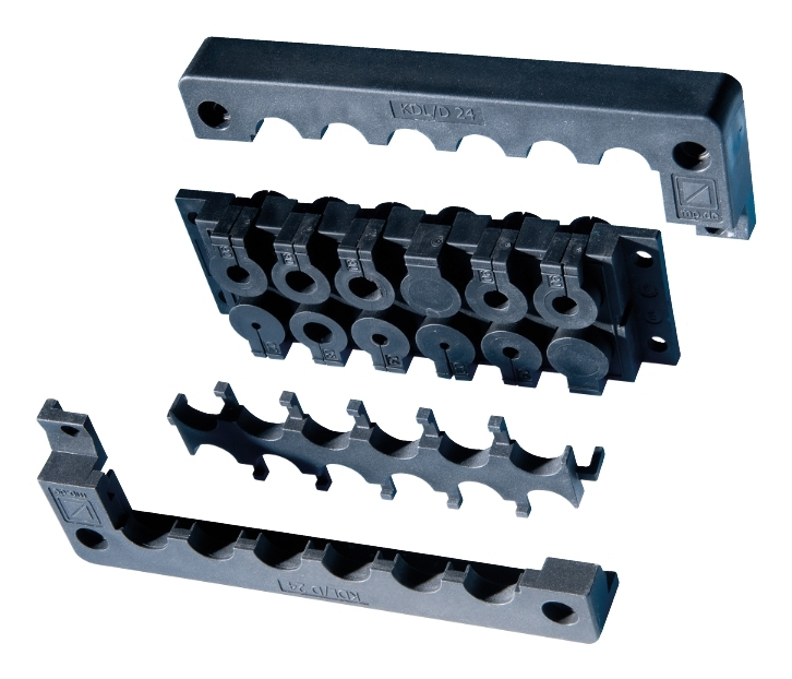 APC Cable entry system type Multi-CS dimensions 112 x 36 mm and 12 ope