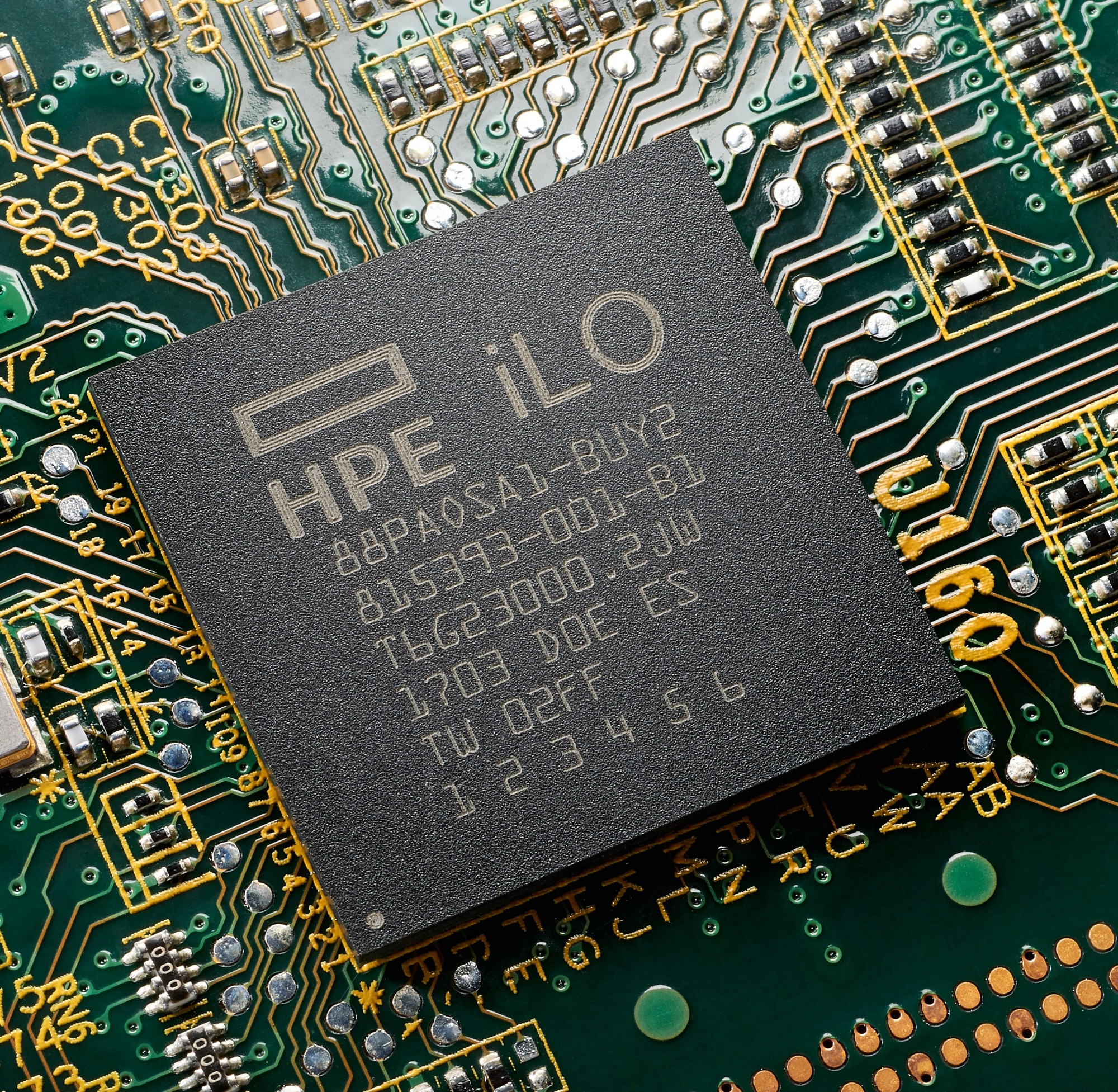 HPE iLO Advanced 1-server License with 1yr Support on iLO Licensed Features HPE iLO Advanced 1-server License with 1yr Support on iLO Licensed Features