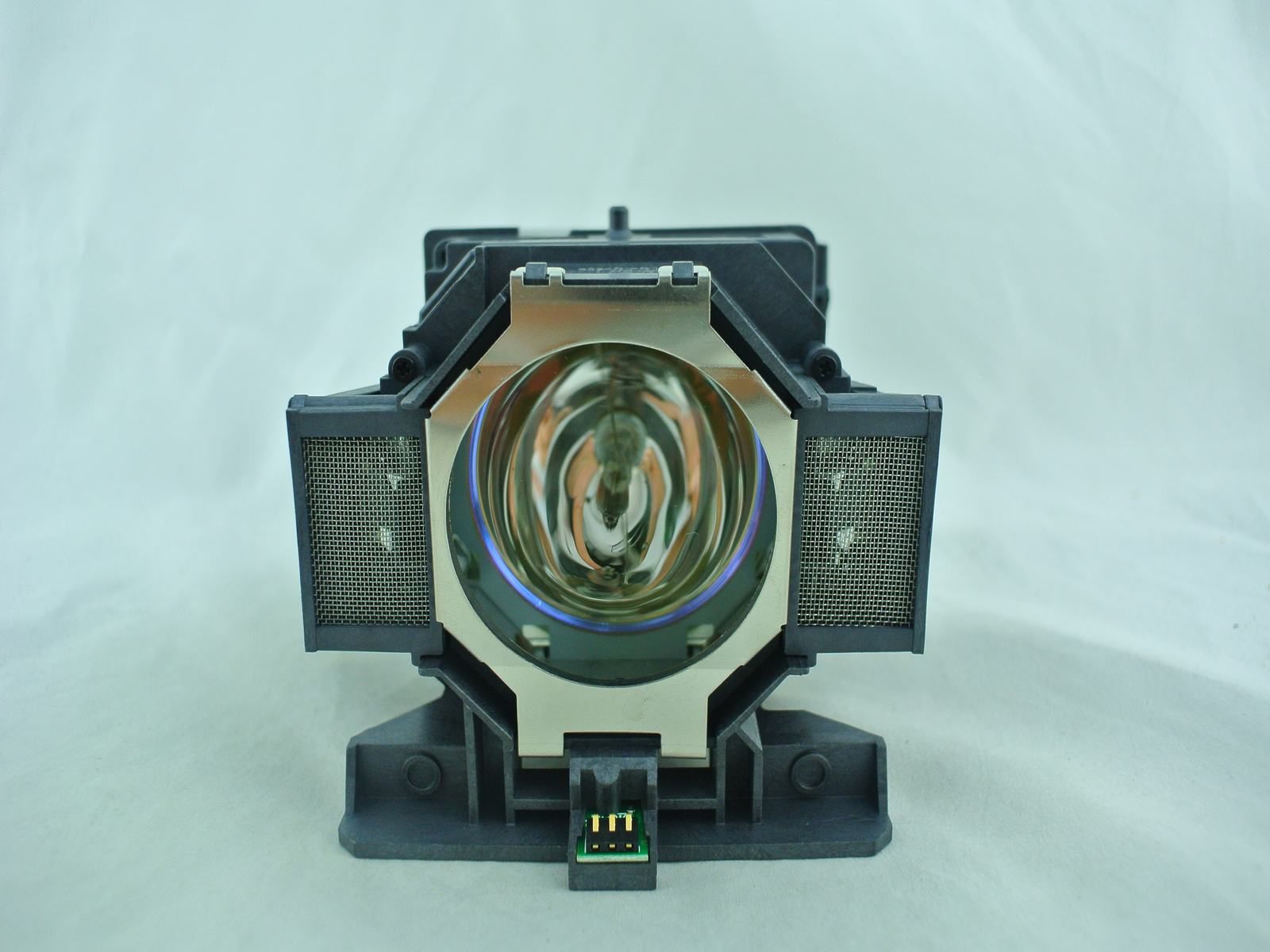 Diamond Lamps Lamp for EPSON PowerLite Pro Z8000WUNL:EB-Z8000WU:EB-Z8050W:PowerLite Z8050WNL Projector