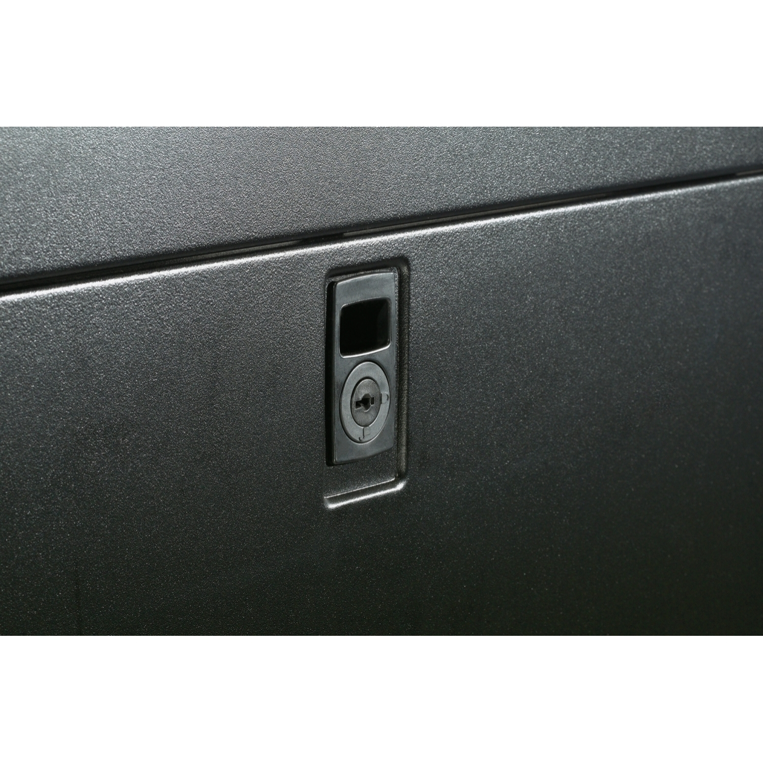 APC NetShelter SX 42U 600mm Wide x 1070mm Deep Enclosure with Sides Black Freestanding rack