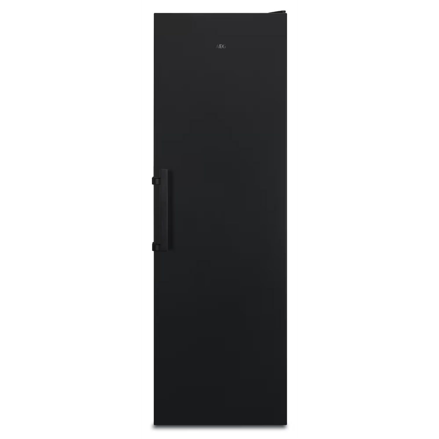 AEG 7000 Series 390 Litre Freestanding Fridge - Black