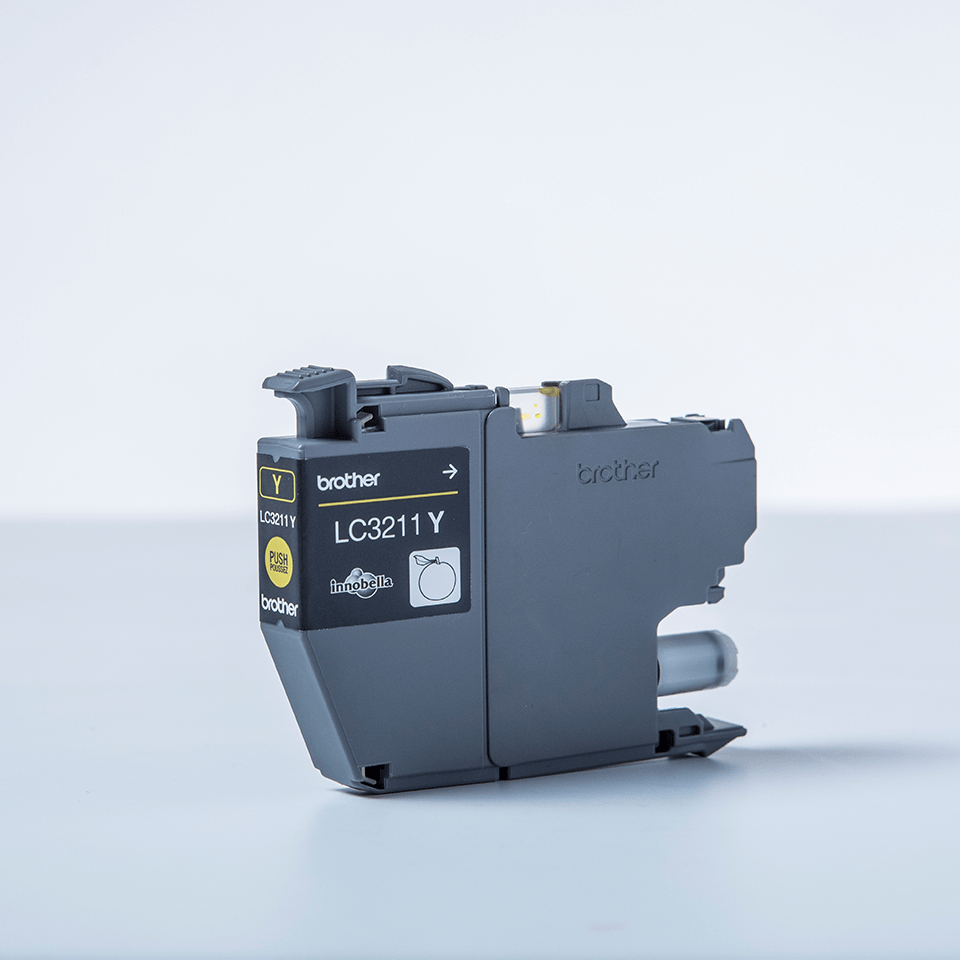 Brother LC3211Y Inkjet Cartridge Yellow LC3211Y