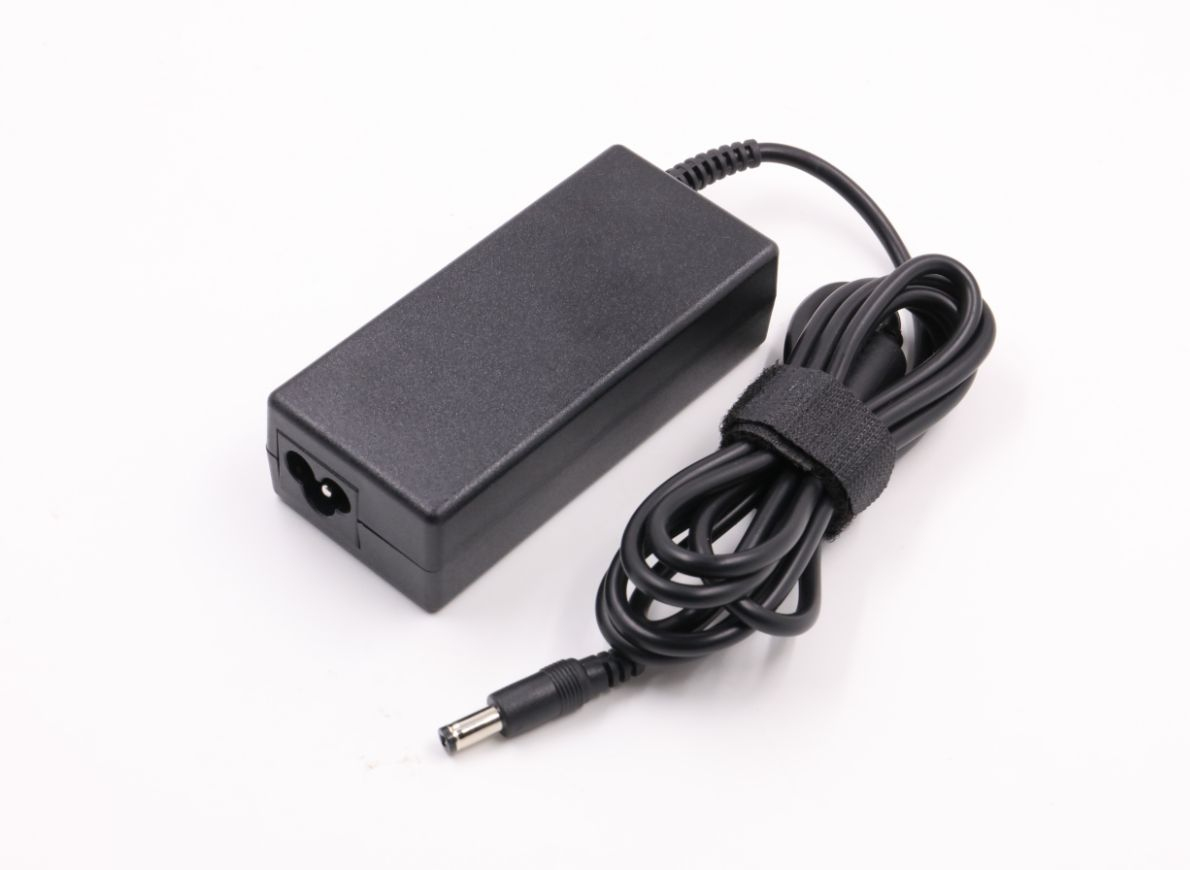 Coreparts Black Mba1321a Power Adapter/Inverter Indoor 65 W
