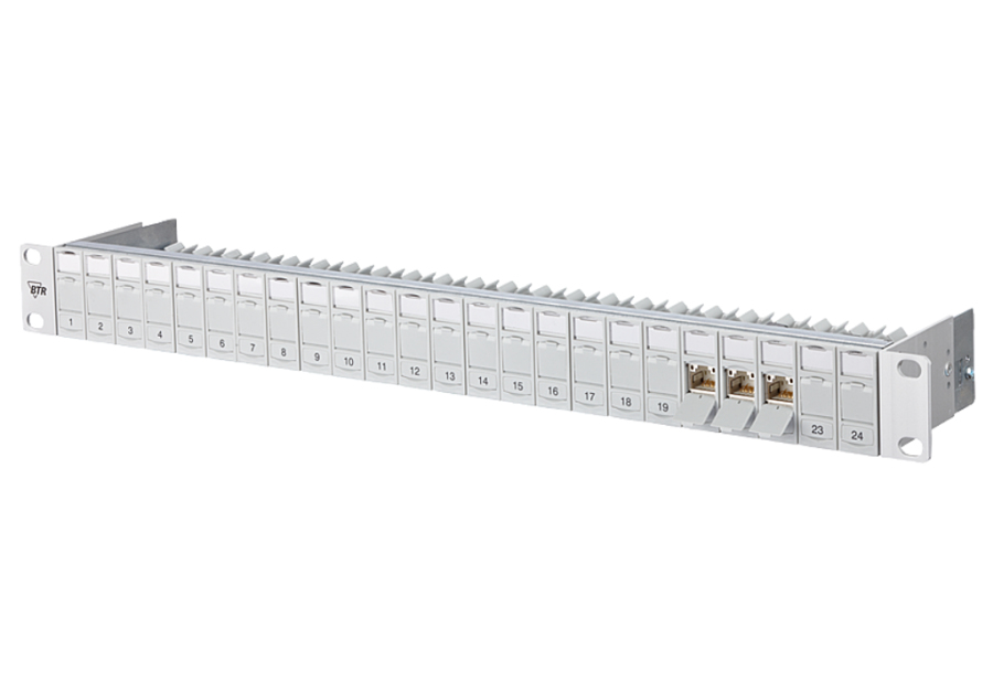130B11P0-E patch panel 1U