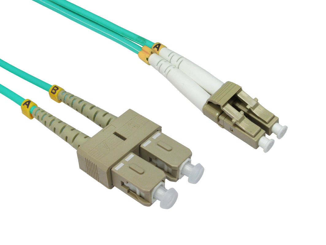 Cables Direct LC/SC, 0.5m fibre optic cable OM4 Blue