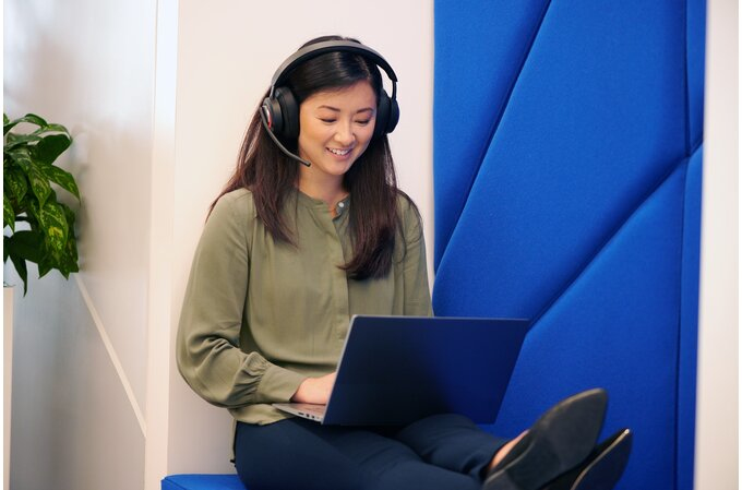 Kensington H3000 Bluetooth Over-Ear Headset