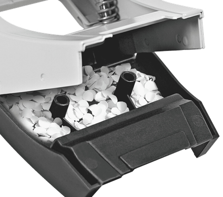 Leitz WOW hole punch 30 sheets Green