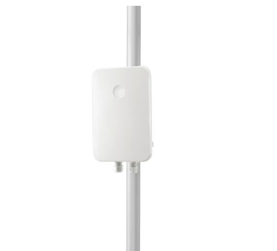 Image of Cambium Networks cnPilot e700 Outdoor Omni 2133 Mbit/s White Power...