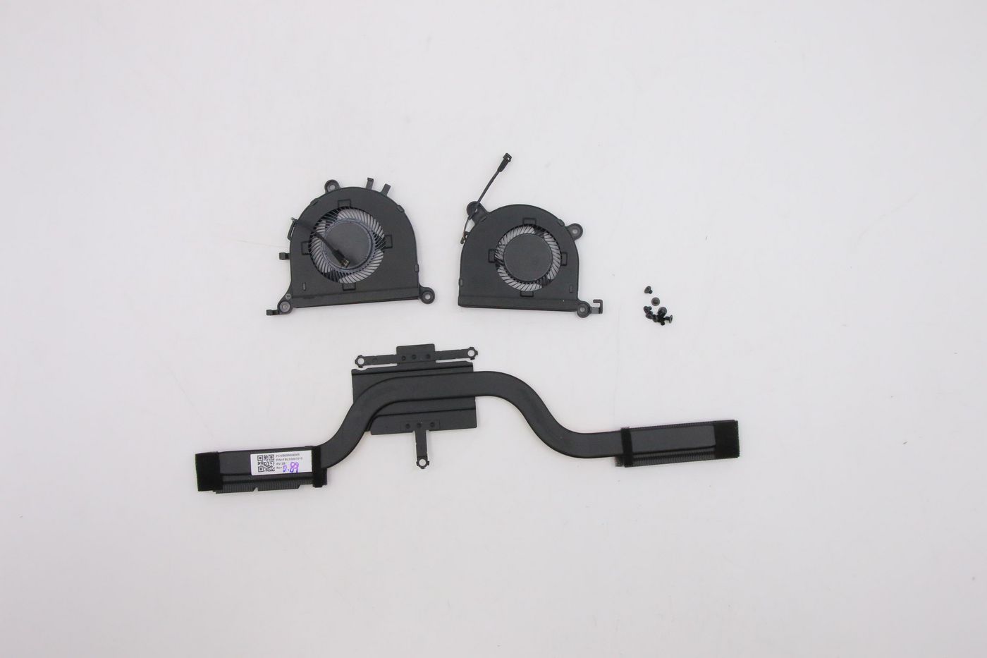 Image of Lenovo HEAT SINK Q 82A2 AMD