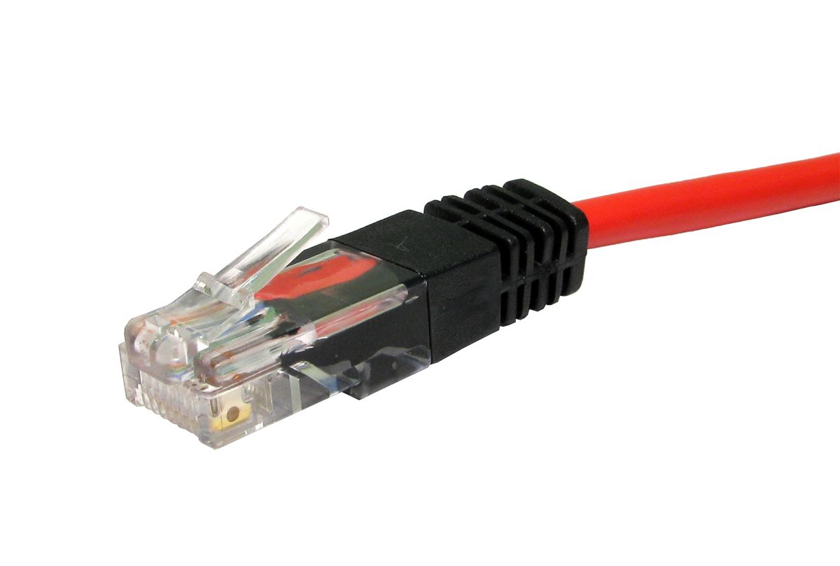 Cables Direct XXURT-610R networking cable Red 10 m Cat5e U/UTP (UTP)