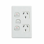 4Cabling 040.0.0101 socket-outlet White