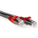 ACT Zwarte 2 meter U/UTP CAT6A patchkabel cross met RJ45 connectoren