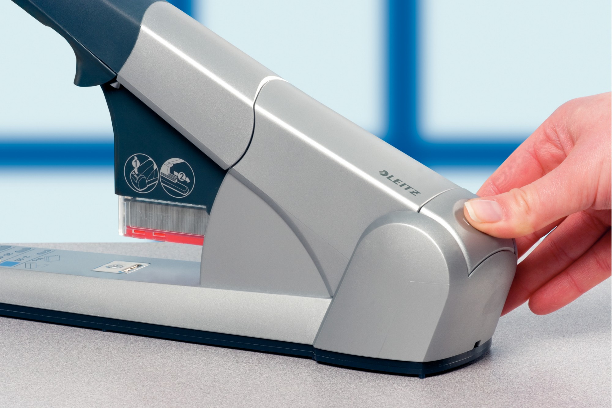 Leitz 55510084 stapler Silver