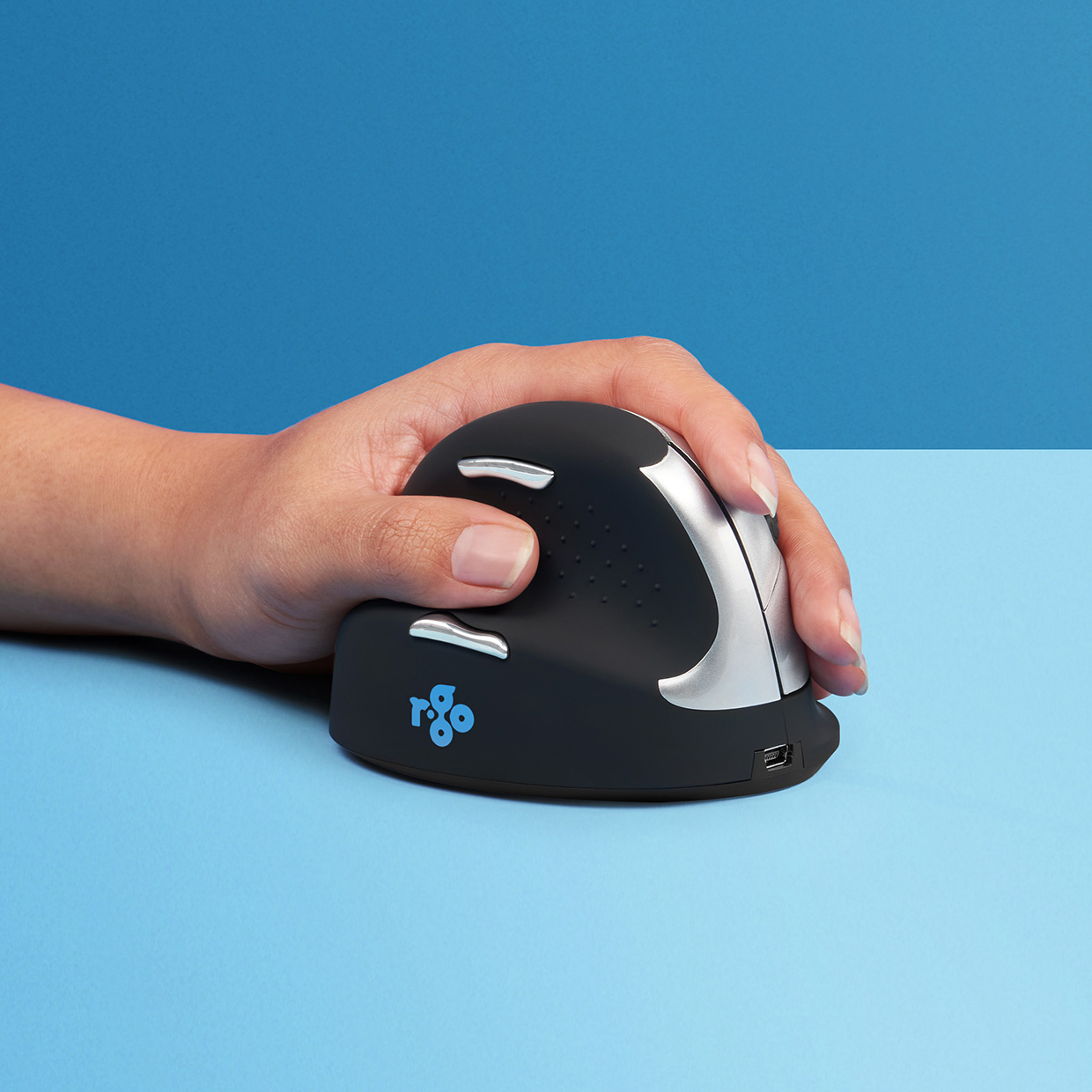 Image of R-Go Tools HE Mouse R-Go HE ergonomic mouse, medium, left, wireless