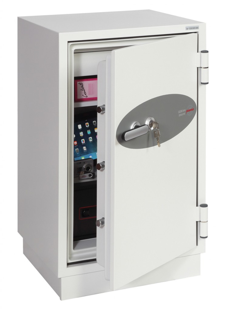 Phoenix Safe Co. DS2502K safe White 84 L