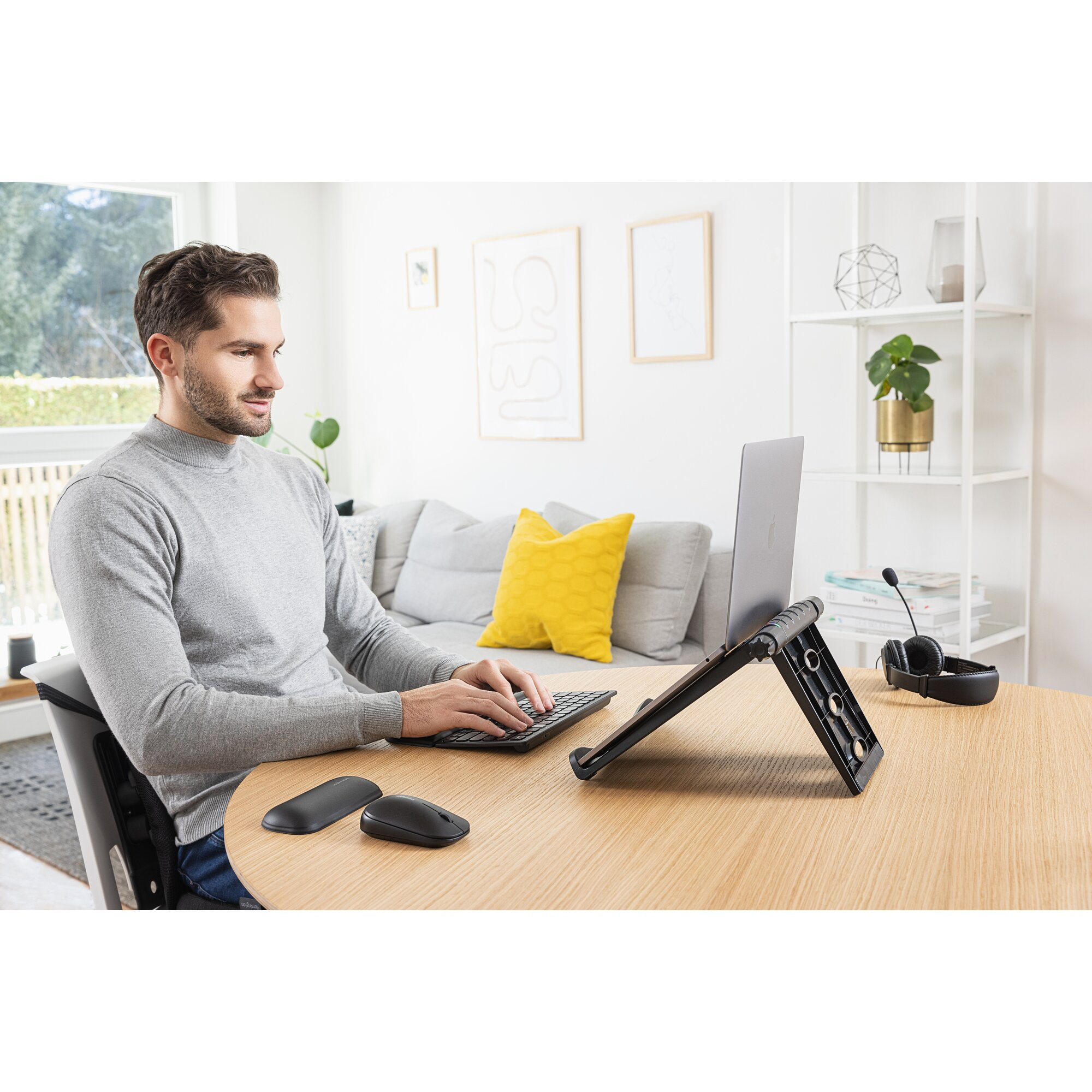 Kensington SmartFit Easy Riser Laptop Stand Black K52788WW