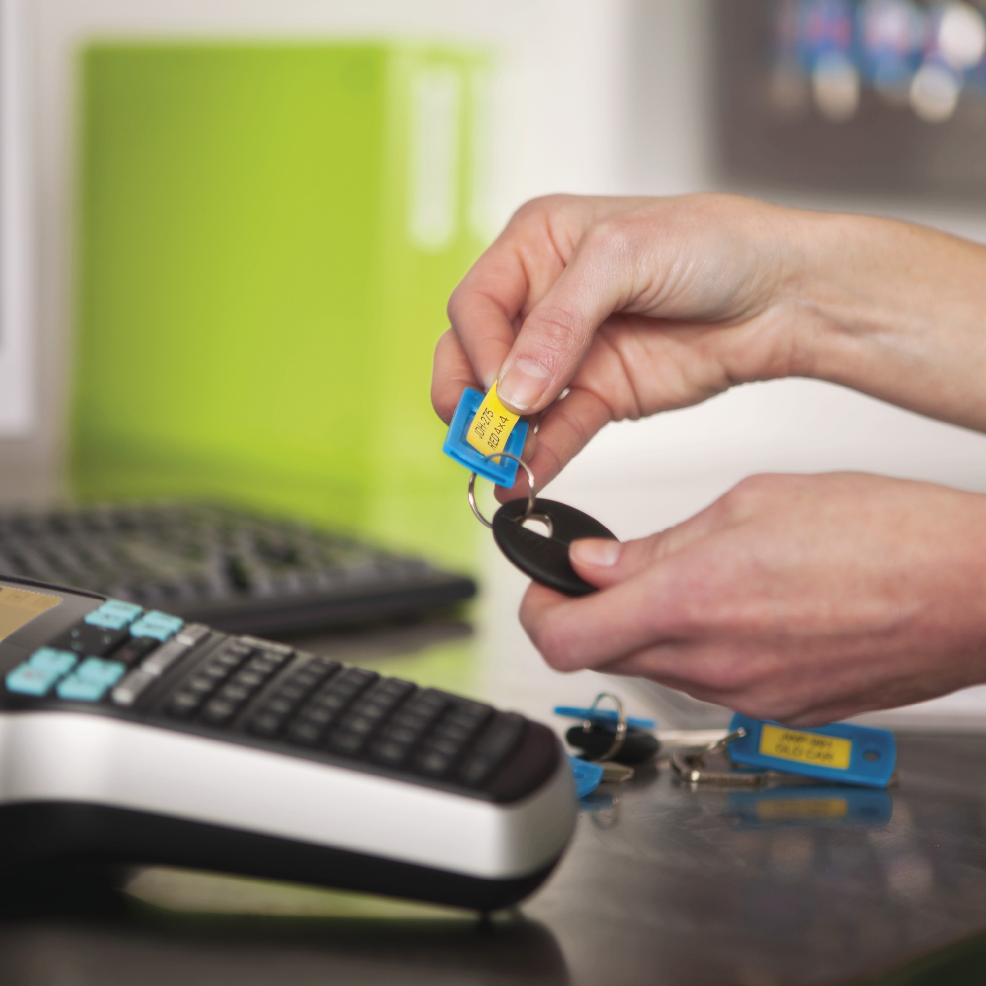 DYMO LabelManager 420P High Performance Rechargeable Portable Label Maker Kit | ABC Keyboard with 4 Rolls of D1 Labels & Carrying Case