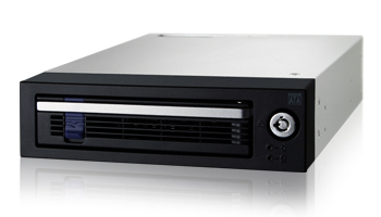 Icy Dock 3.5" SATA Enclosure Black