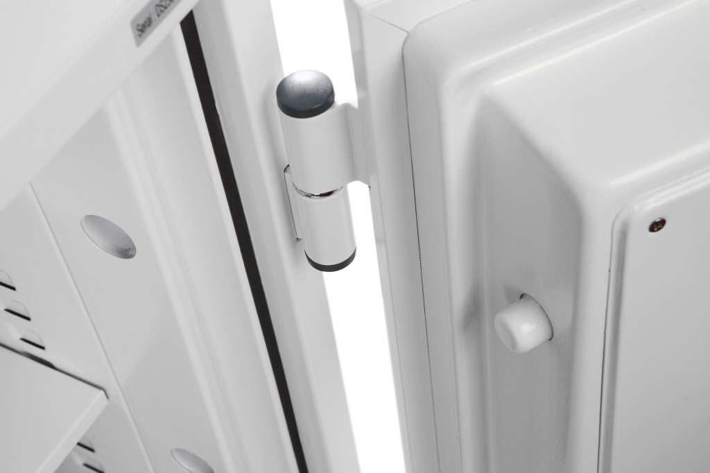 Phoenix Safe Co. DS2502E safe White