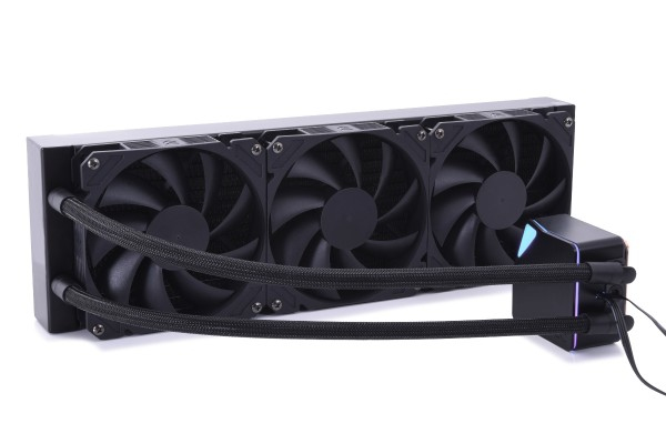 Alphacool T38 Processor Liquid cooling kit 12 cm Black