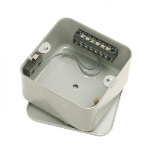6 WAY JUNCTION BOX (TAMPER PROTECTED) thumbnail