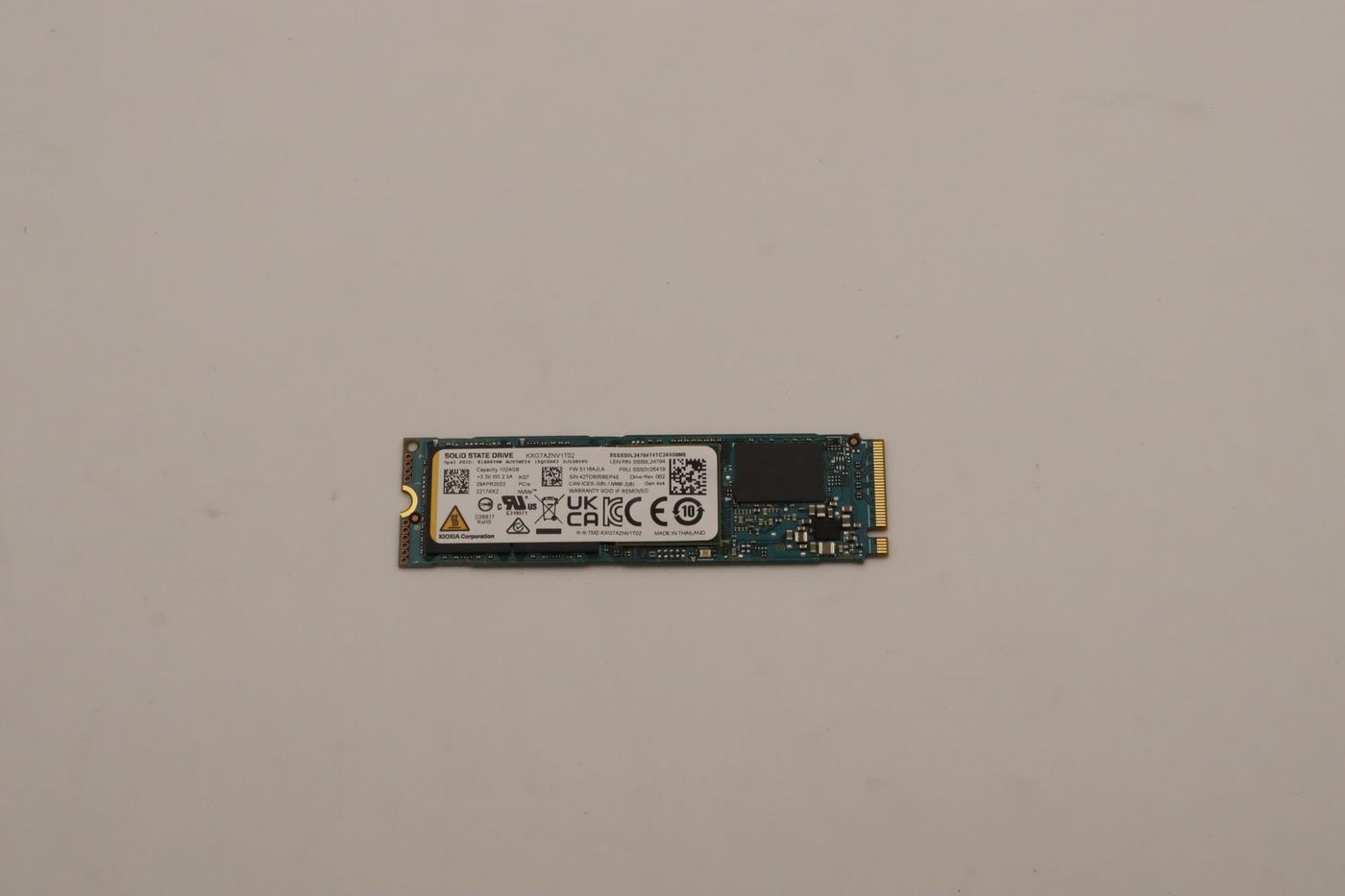 Image of Lenovo SSD M.2 PCIe NVMe FRU M.2-2280 1TB OPAL Gen4x4 RoHS -...