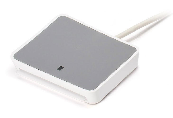 IDENTIVE / UTRUST 2700 R CARD READER