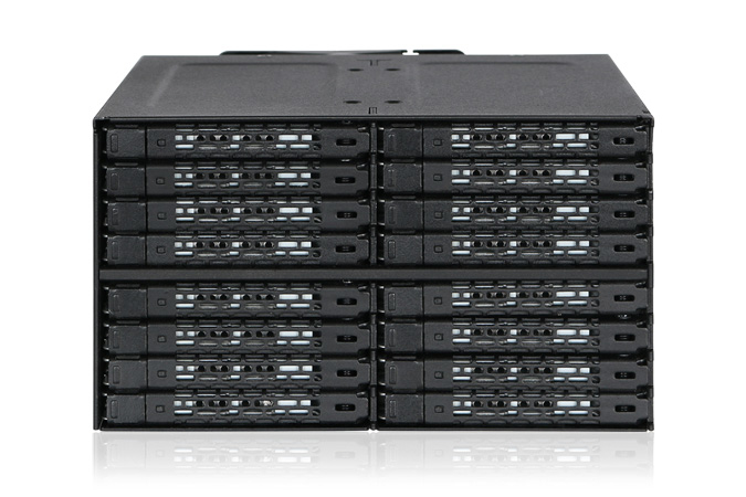 EU Product - - ToughArmor - MB516SP-B - 16 Slot 2,5� SAS/SATA SSD/HDD Backplane-Modul aus Metall f�r 2x 5,25� Sch�chte thumbnail
