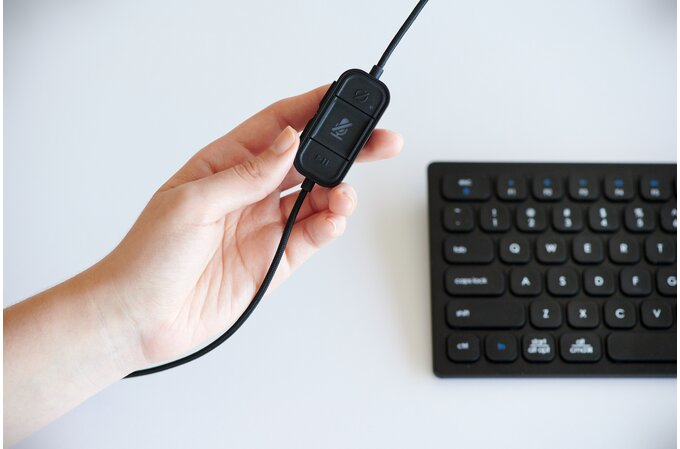 Kensington H1000 USB-C On-Ear Headset
