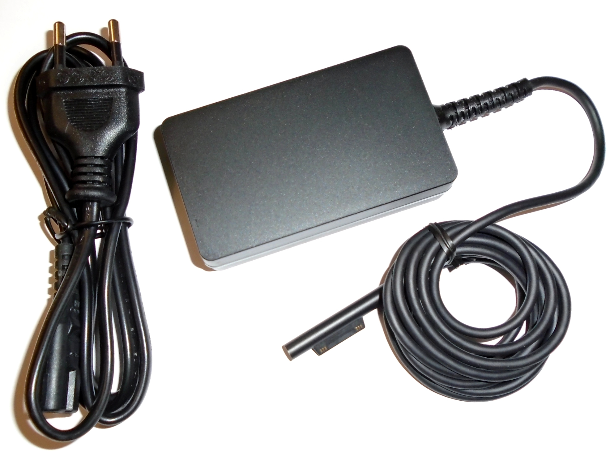 BTI 65W AC Adapter for Microsoft Surface Pro 4 and Surface Pro 5. EU including 5V USB-A output