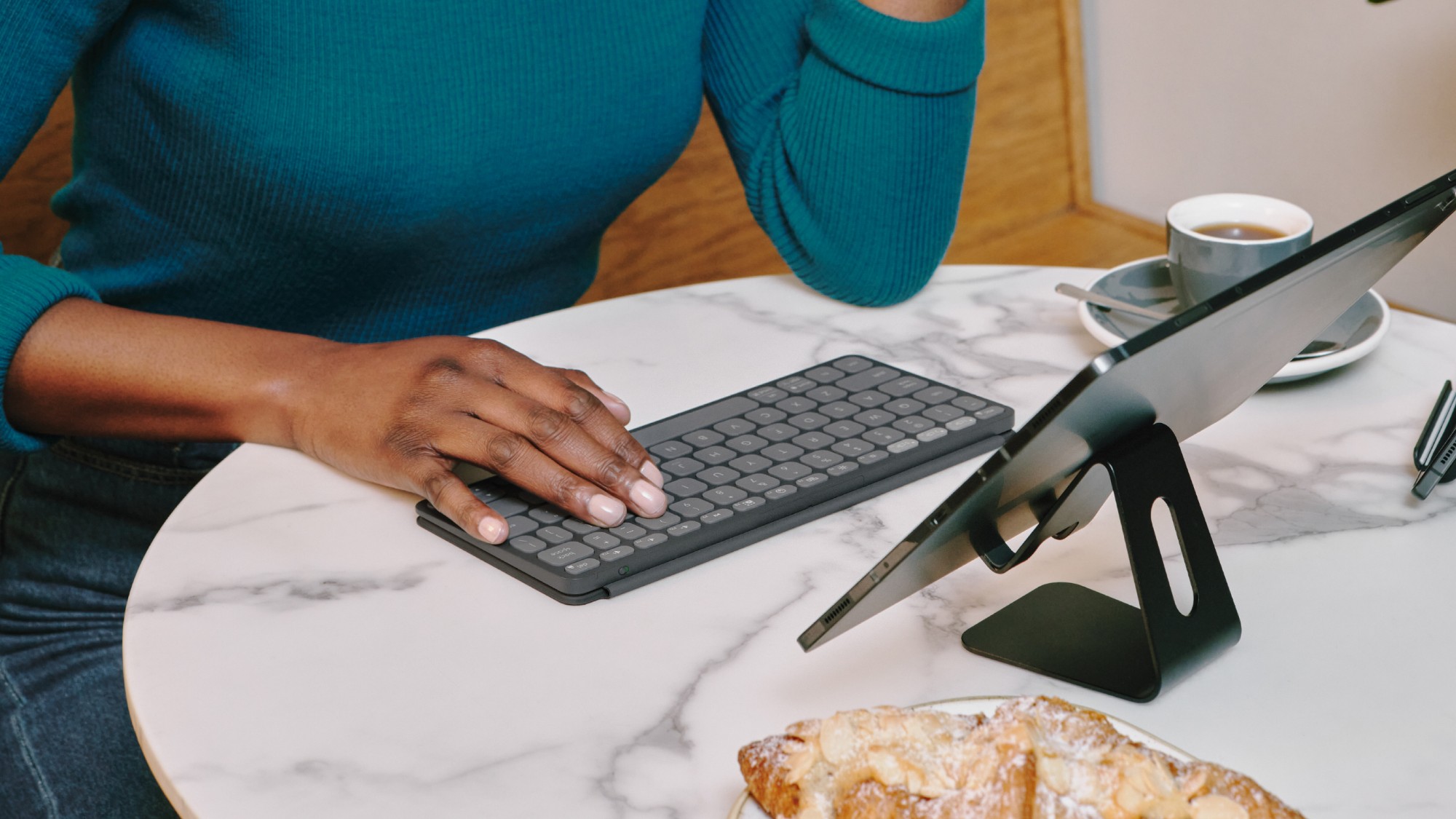 Logitech Keys-To-Go 2