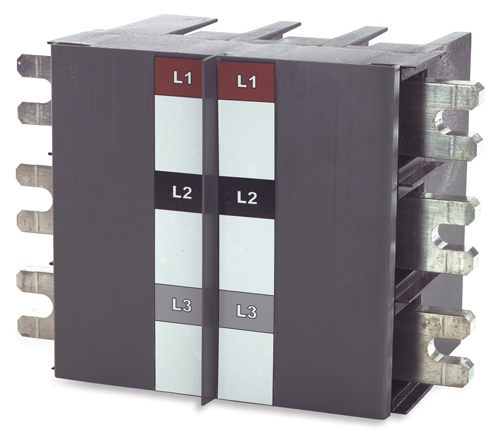 APC Adaptor for T5 Type Circuit Breaker. 3 Pole