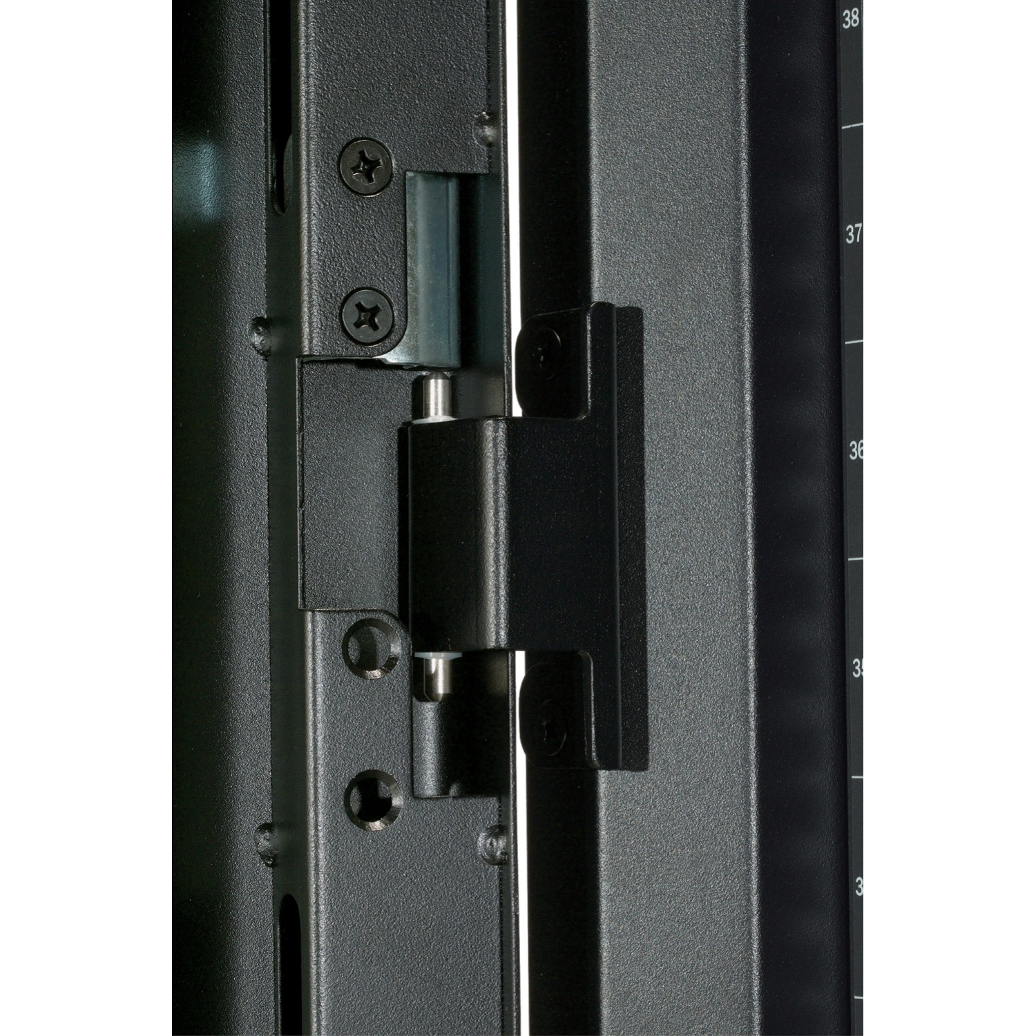 APC NetShelter SX 42U 600mm Wide x 1070mm Deep Enclosure with Sides Black Freestanding rack