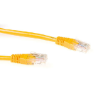 ACT Gele 10 meter U/UTP CAT6A patchkabels met RJ45 connectoren