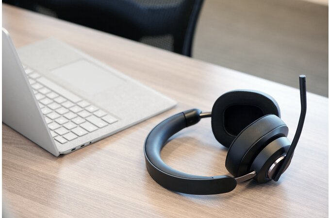 Kensington H3000 Bluetooth Over-Ear Headset