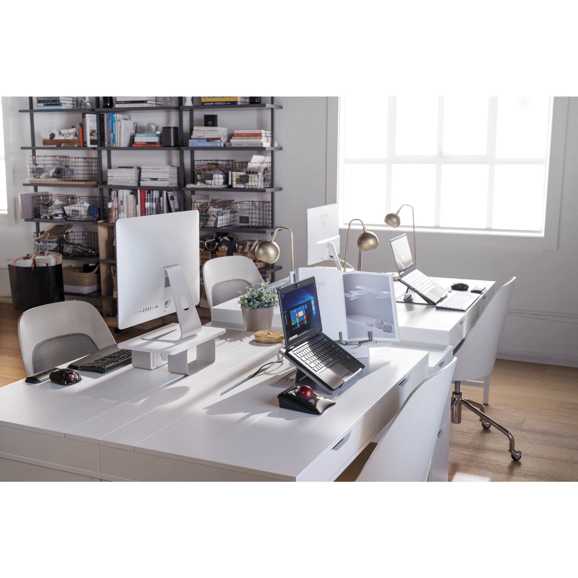 Kensington SmartFit Easy Riser Go Adjustable Ergonomic Laptop Riser for 17 Inch Laptops K50420EU