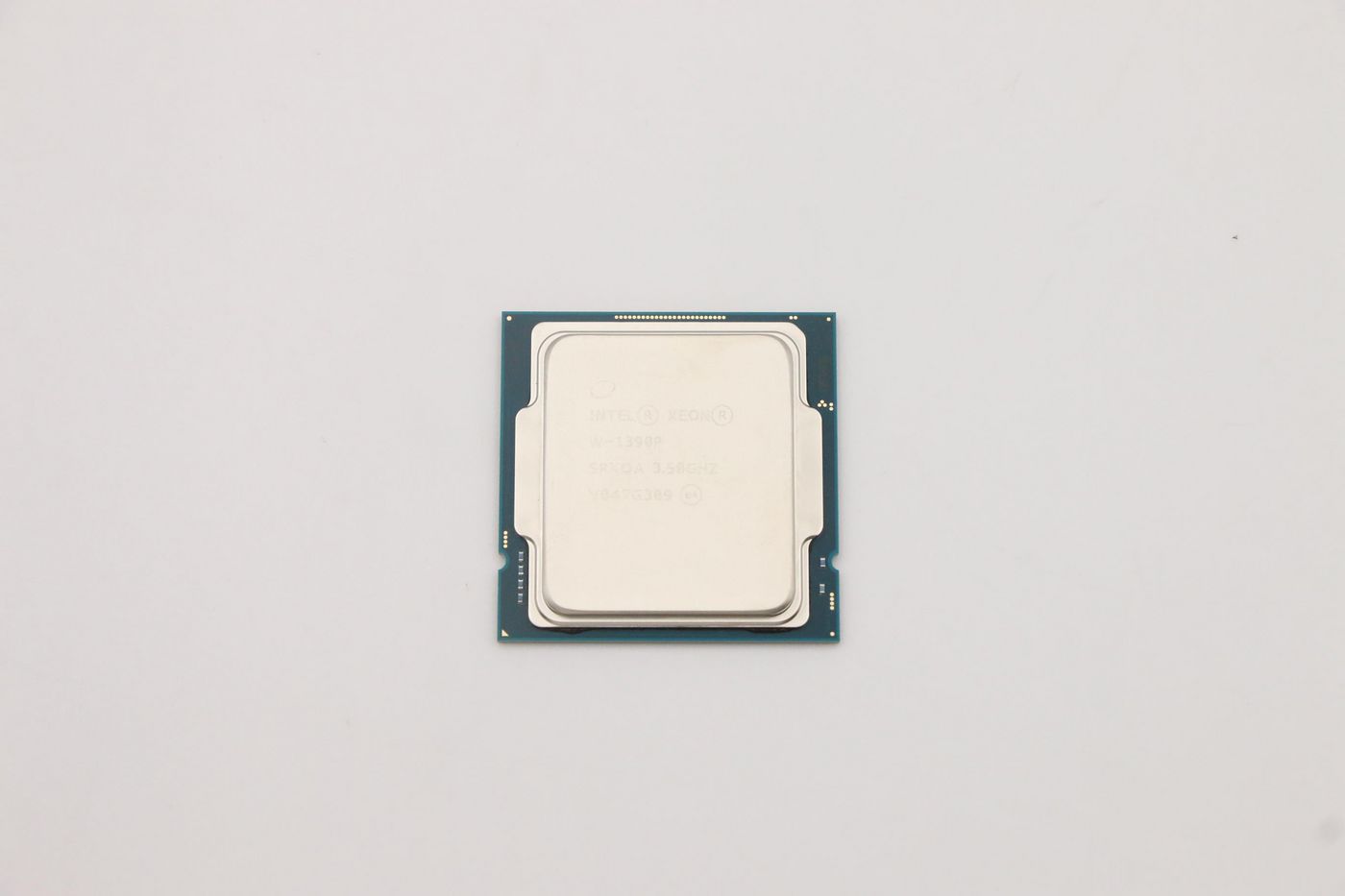 Lenovo FRU Inel Xeon W-1390P